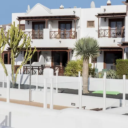 Terrace Close To Beaches Ferienhaus Playa Blanca (Lanzarote)