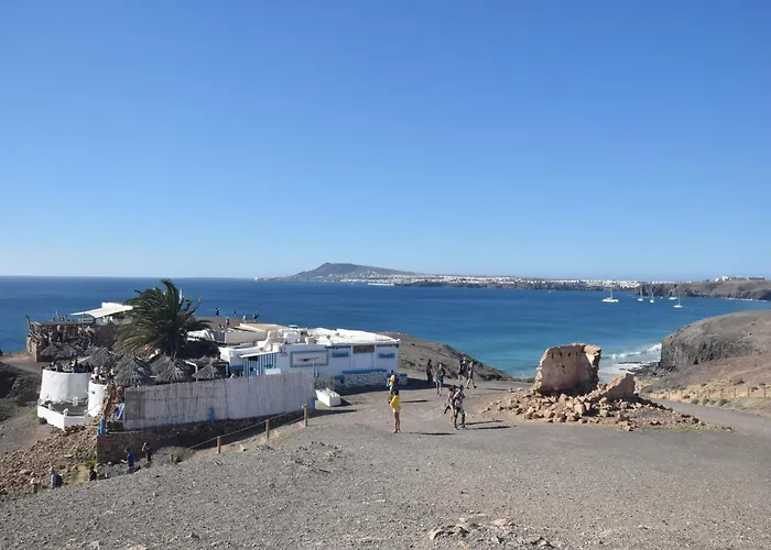 Terrace Close To Beaches بلايا بلانكا